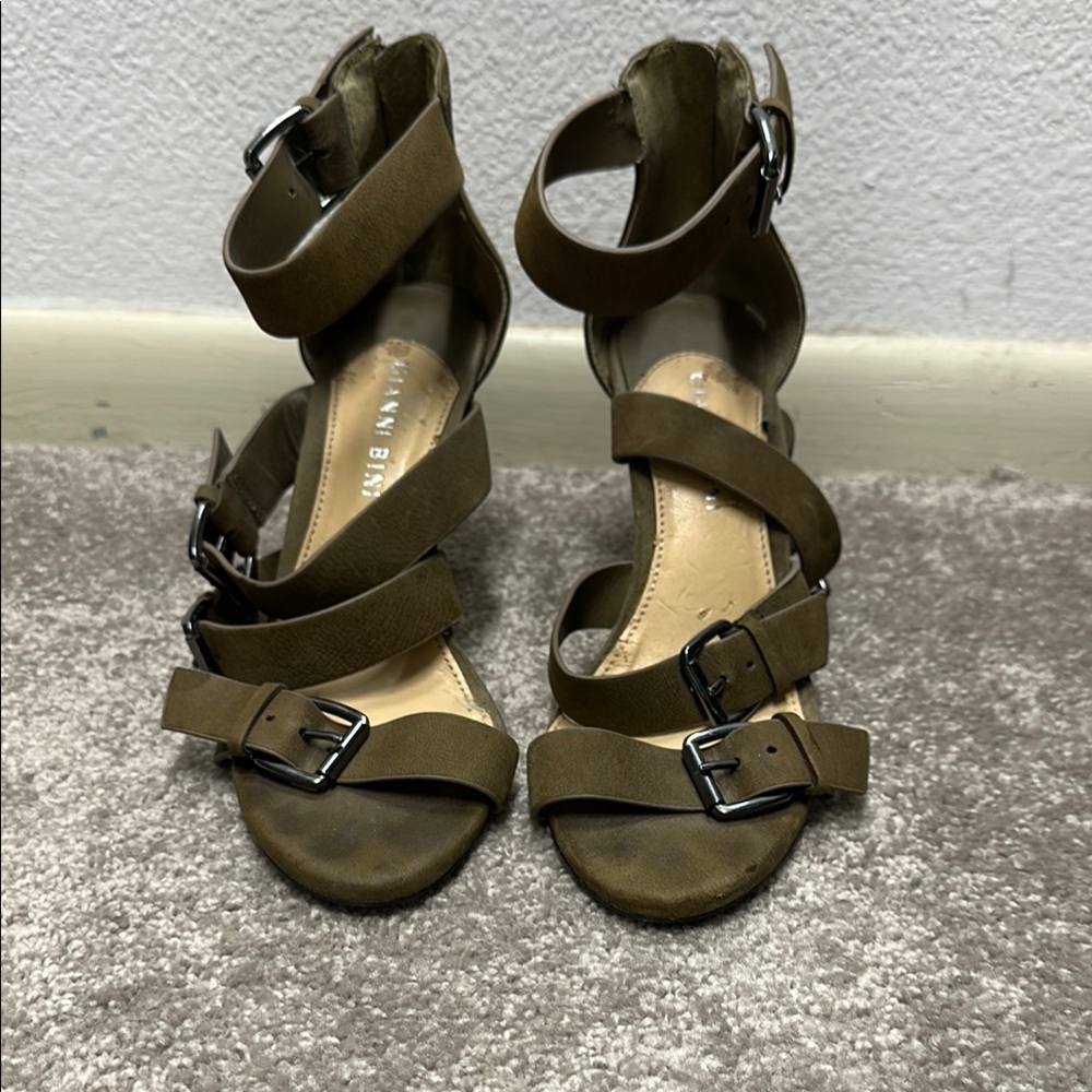 Strappy Buckle Sandals in Olive for Women